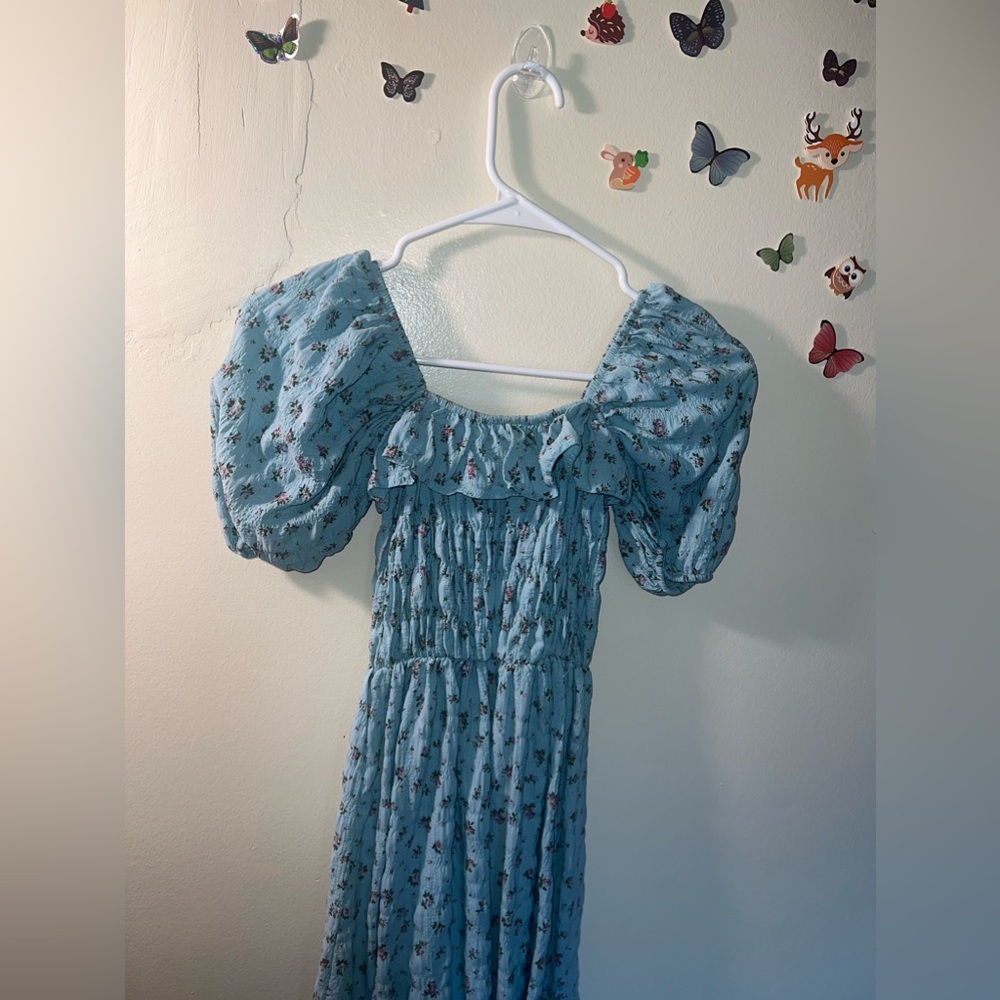 Dress - Picture 2 of 3